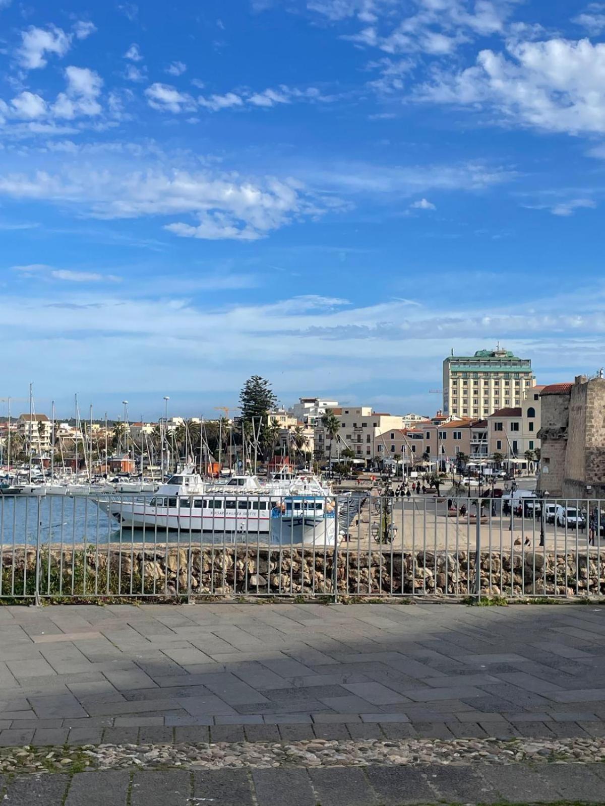 Suite "La Finestra Su Alghero" Dış mekan fotoğraf